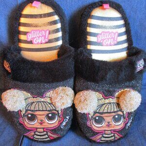 L.O.L. Surprise Pom Pom Girls Character Slippers House Shoe Sz. 4-5